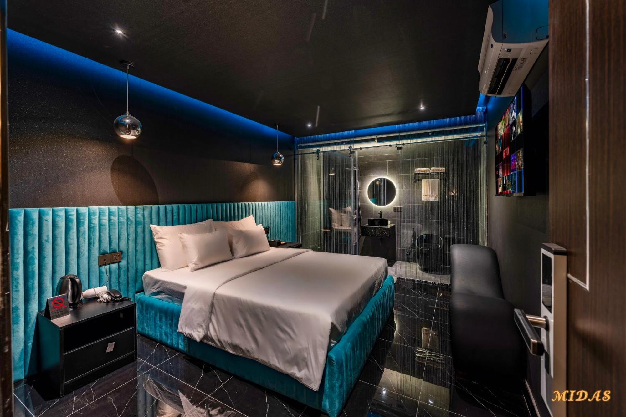 Midas Hotel 2 Хошимин Экстерьер фото