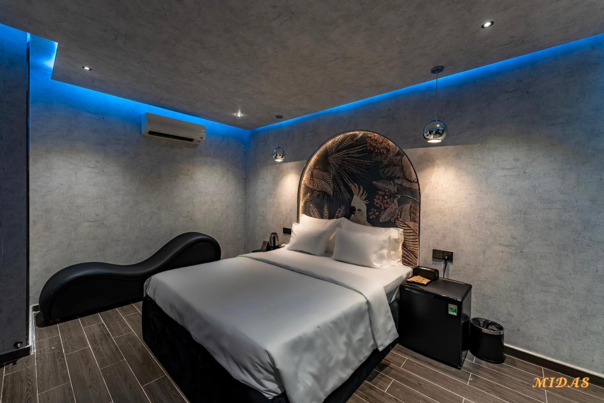 Midas Hotel 2 Хошимин Экстерьер фото