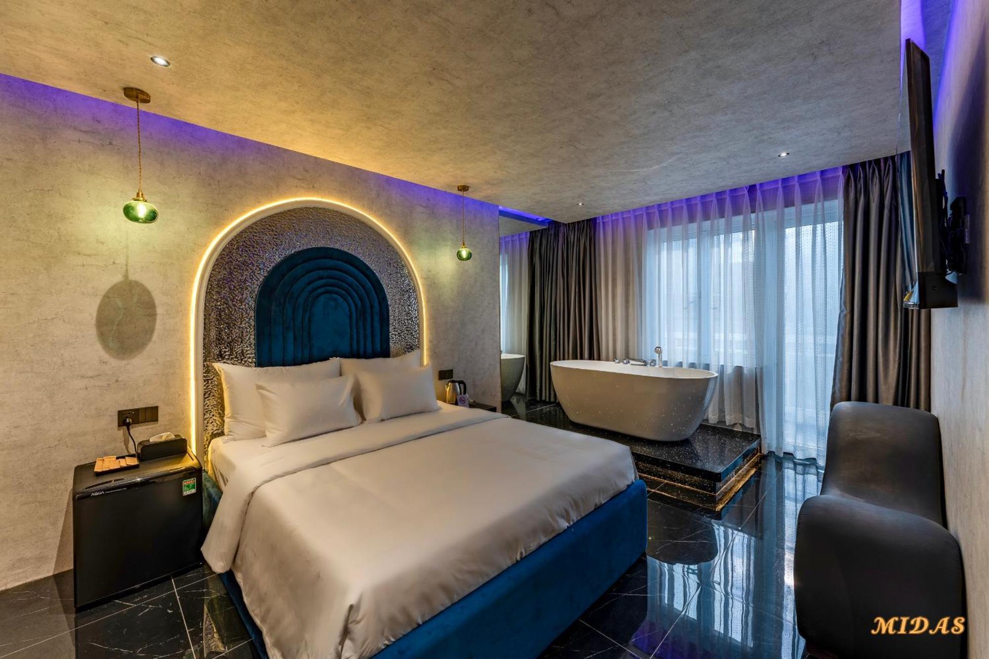 Midas Hotel 2 Хошимин Экстерьер фото